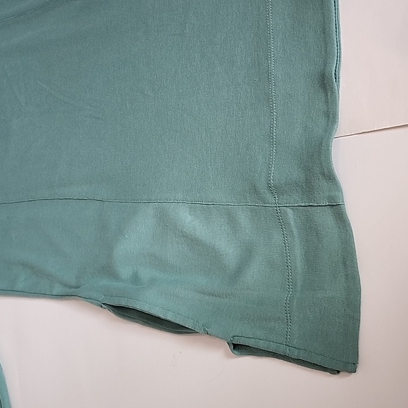 Chicos The Ultimate Tee Long Sleeve Top/ Size 0 (S) - Picture 4 of 10